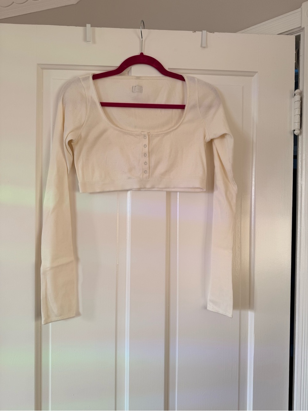 Skims cotton rib shrug top in bone